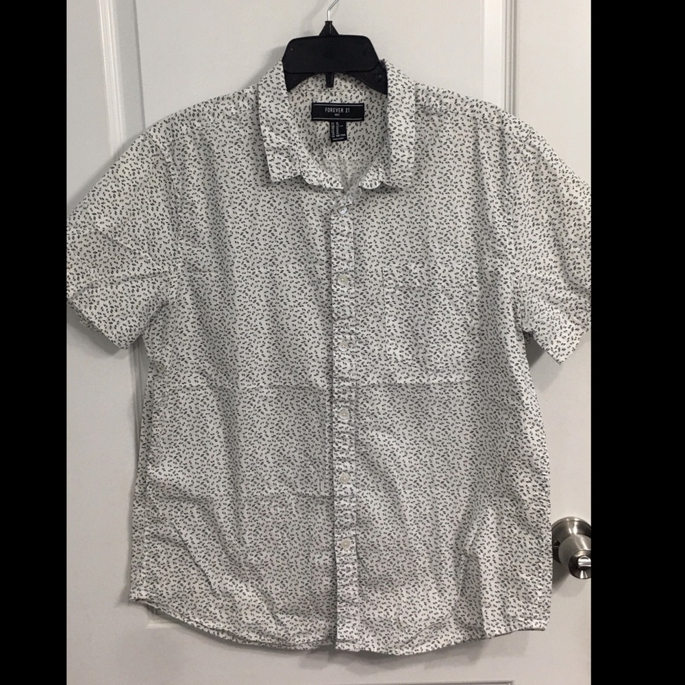 Forever 21 Men’s Button Down